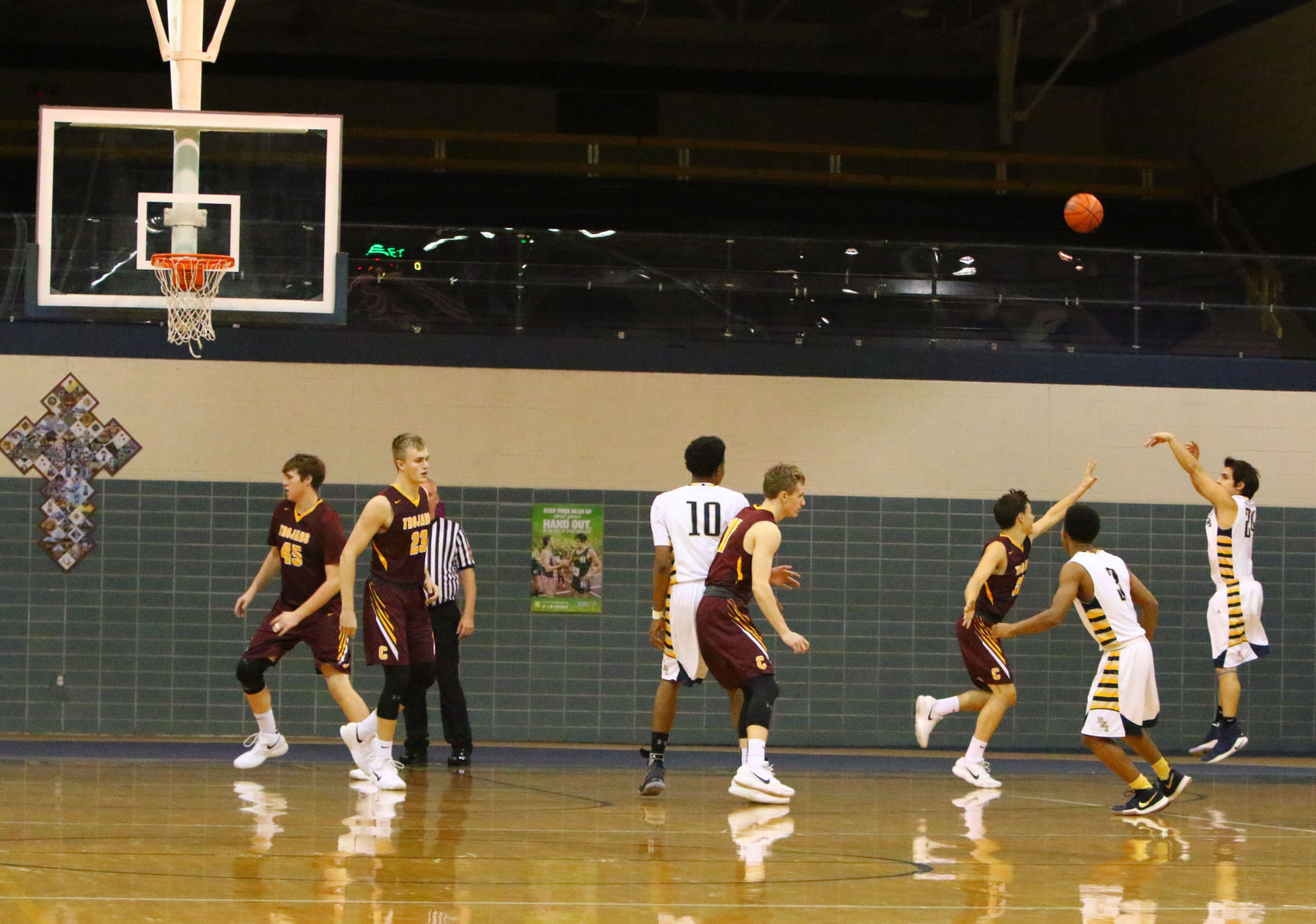 Gallery: Chesterton at Bishop Noll boys basketball